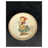 Hummel 'Little Homemakers' Plate - Germany