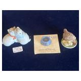 Lot of (2) Hagen-Renaker Porcelain Animals (With