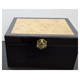 Lift-Top Collectorï¿½s/Jewel Box
