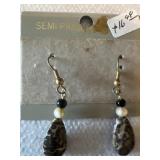 Pr Vintage Earrings