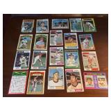 Collection of 20 Vintage 1970ï¿½s Baseball Cards