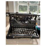 Antique Underwood No.5 Typewriter