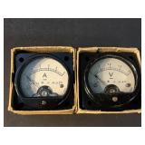 VOLTMETER GAUGE DIAL FROM 1959 VINTAGE VOLTAGE