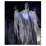 Scary Animatronic Figure w/Open Arms