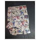 Lot of Vintage Hockey Cards
