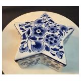 Vtg Chinese Star Trinket Box