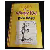 Diary of a Wimpy kid: Dog Days by Jeff Kinney