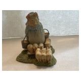 Bonds Aunt Pittitoes  & Piglets Figurine England