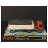 Dinky No 915 AEC with Flat Trailer