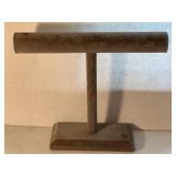 A Bracelet Stand (Showcase)