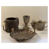 A Variety of 5 Metal. Decor Items