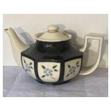 Porcelier. Teapot Vitveous China (USA)