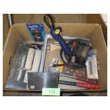 SCRAPERS & BLADES, TROWELS, WRENCH GRIP, CASTER &>