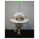 VINTAGE ELECTRIFIED OIL LAMP W/ HAND PAINTED >>>>>