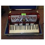 ROYAL STANDARD ACCORDION