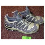 SALOMON GORE-TEX SNEAKERS 8 1/2