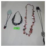 ASST. COSTUME JEWELRY - NECKLACES
