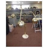 MCM EYEBALL FLOOR LAMP (ARMS NEED REPAIRED - SEE >