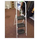 SKINNY MINI FOLDING STEP LADDER 4