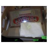 KITCHEN MIRROR SIGN (17 x 9), TABLECLOTH 53 x 68
