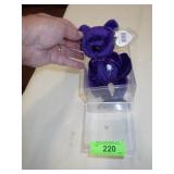 1997 TY BEANIE BABY IN DISPLAY CASE