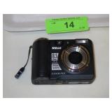 NIKON COOLPIX CAMERA (UNTESTED)