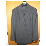 HUGO BOSS MENS WOOL SUIT SIZE 54 (US 44)