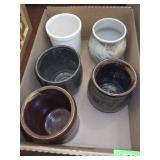 VINTAGE STONEWARE CROCK, HANDTHROWN CROCK / VASES>