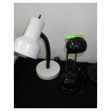 2 DESK LAMP