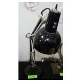 ADJUSTABLE DESK LAMP