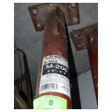 SUPPORT BEAM / POST 8