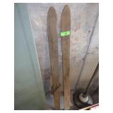 CHILDS VINTAGE WOODEN SKIS 48"