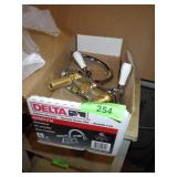 DELTA SINK FAUCET