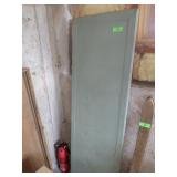 WOODEN SALVAGE PIECE (WOULD MAKE A GREAT SIGN) >>>