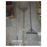 3 LEAF RAKES, SCRAPER
