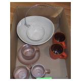 VINTAGE FRANKOMA MUGS, RED WING CHIP & DIP BOWLS,>