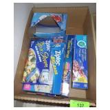 ZIPLOC STORAGE BAGS, ALUMINUM FOIL, PLASTIC WRAP>>