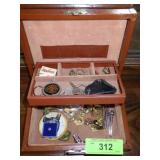 VTG JEWELRY BOX (HINGE NEEDS SCREW) W/ CONTENTS>>>