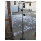 FLOOR LAMP (NO SHADES)