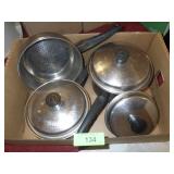 ASST. POTS, 1 EXTRA LID