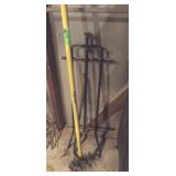 GARDEN WEASEL & SOMETHING ELSE? :)