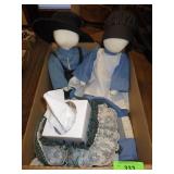 AMISH DOLLS, STENCILED RUNNER, TISSUE BOX COVER>>>