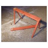 PR. STEEL FOLDING SAW HORSES