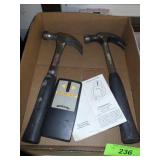 2 HAMMERS, STUD FINDER