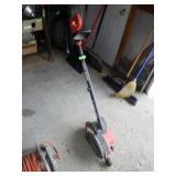 BLACK & DECKER EDGE HOG - TURNS ON