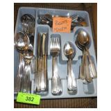 VINTAGE ROGERS "SALEM" FLATWARE