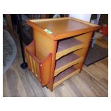 SMALL END TABLE (2 ROLLERS NEED SCREWED ON - SEE>>