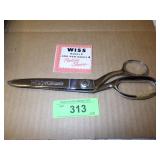 VINTAGE WISS PINKING SHEARS  W/ PAMPHLET