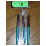 VINTAGE PARKER FOUNTAIN PENS & PENCIL