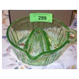VINTAGE URANIUM GLASS JUICER